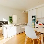 The Savoy Truffle A Chic Retreat With The View Appartement *