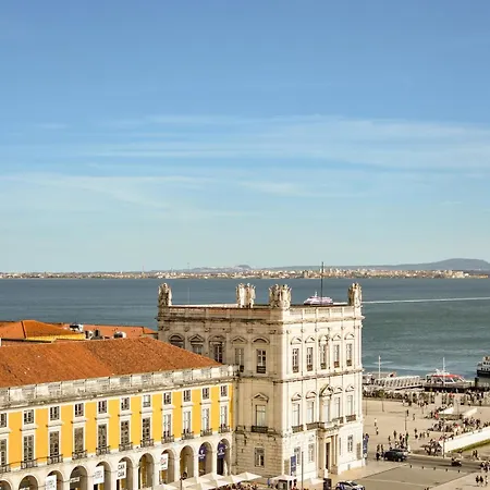 The Savoy Truffle A Chic Retreat With The View * Lisboa