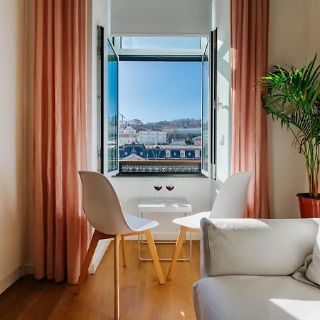 The Savoy Truffle A Chic Retreat With The View شقة *