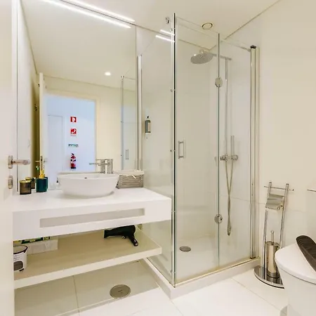 The Savoy Truffle A Chic Retreat With The View 아파트 리스본