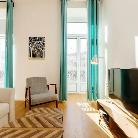 아파트 The Savoy Truffle A Chic Retreat With The View *